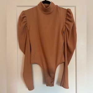 Puff sleeve bodysuit